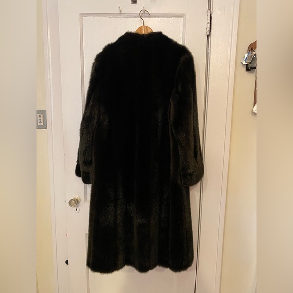 Vintage D’Esprit faux fur coat - Picture 4 of 10